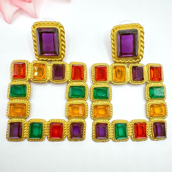 Vintage Jewelry - Vintage Faux Gripoix Mogul Huge Statement Matte Gold Tone Runway Earrings